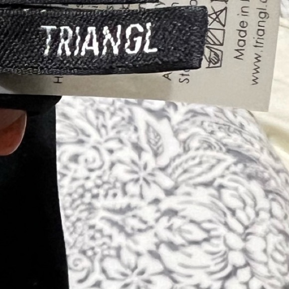 Triangl XL green Bikini with bag - Picture 7 of 9